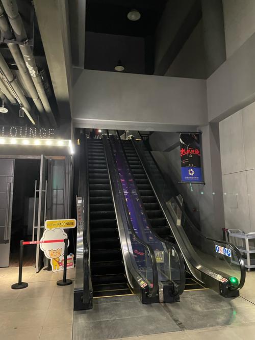 人妻黑丝美女av网站的相关介绍