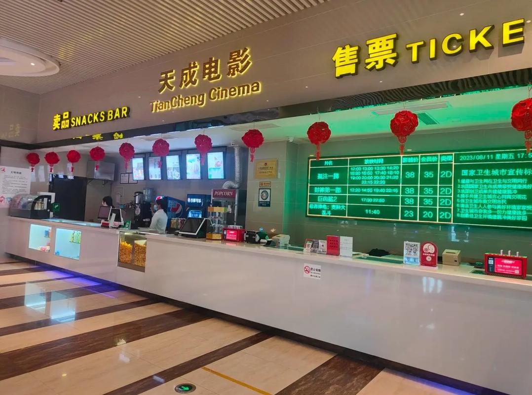 一边亲上面一边摸下面的相关介绍
