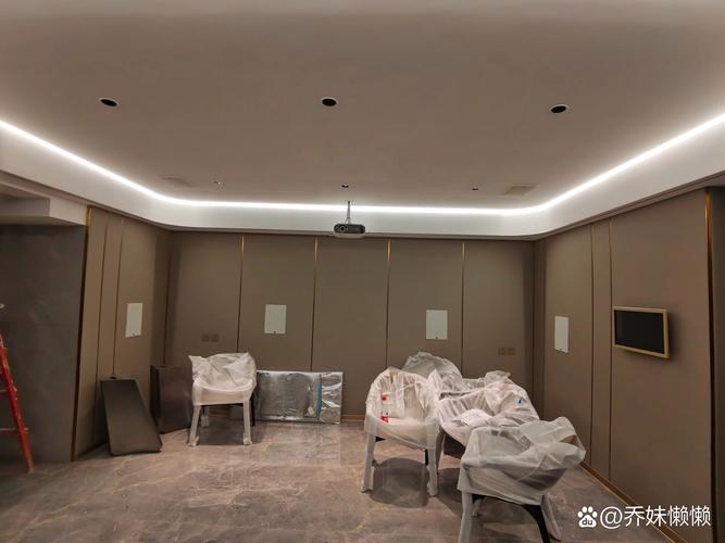 亚洲少妇二区的相关介绍
