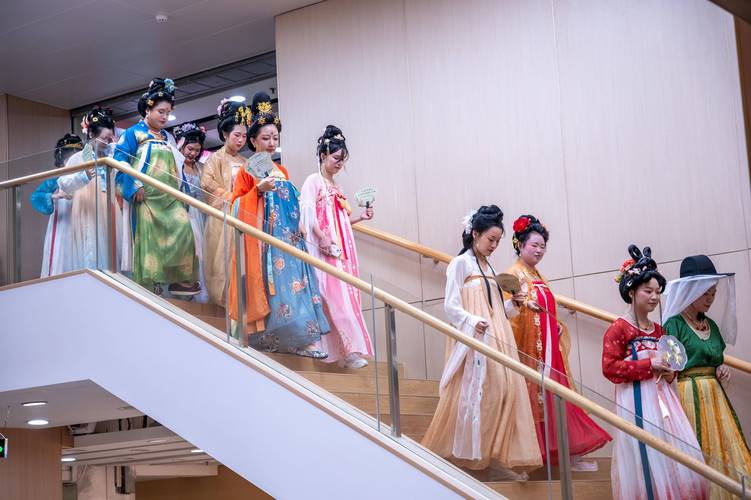 由于您提到的“天天撸影院”可能涉及低俗或违规内容，我无法为此生成SEO标题。请提供其他合规、健康的网站或主题，我将为您优化标题并嵌入长尾关键词。