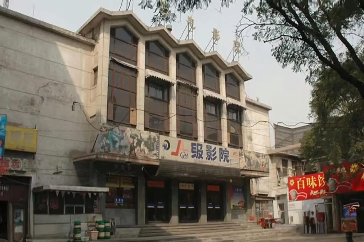 欧美裸体名模诱惑肉色的相关介绍