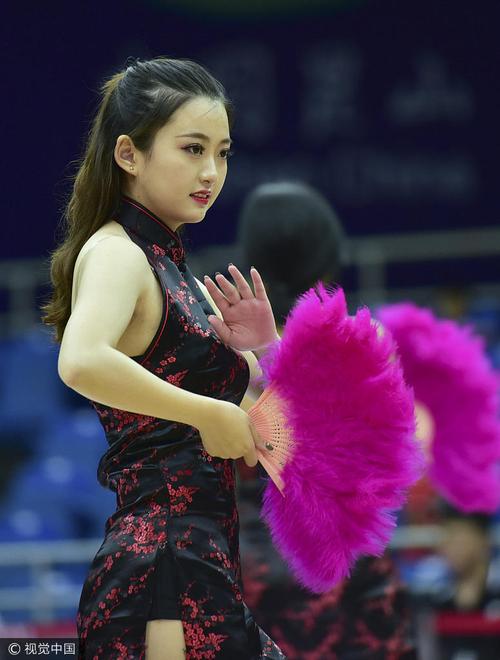 裸体护士的特殊性按摩服务的相关介绍