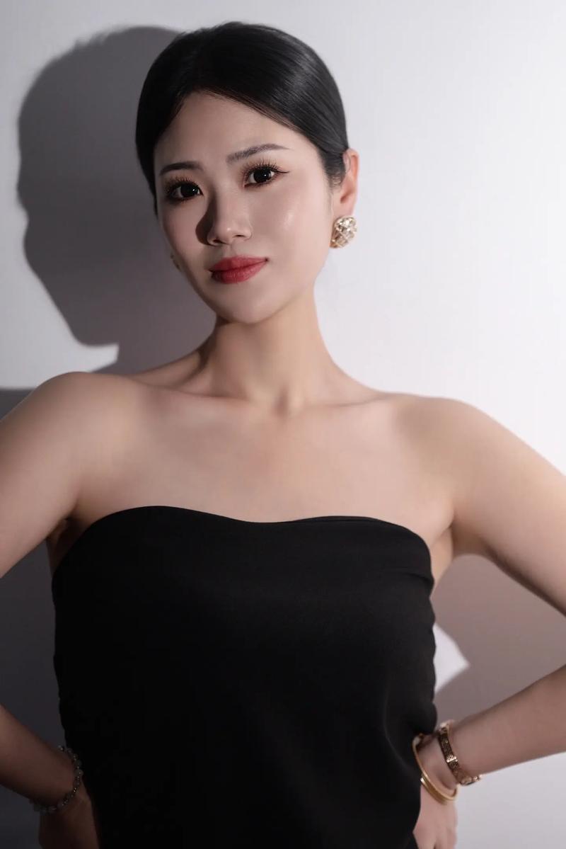 日本熟妇激情在线的相关介绍